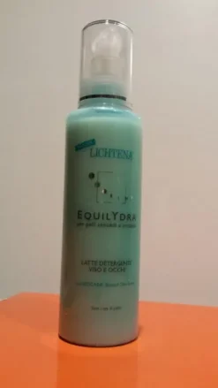 EQUILYDRA LATTE DETERGENTE VISO-OCCHI